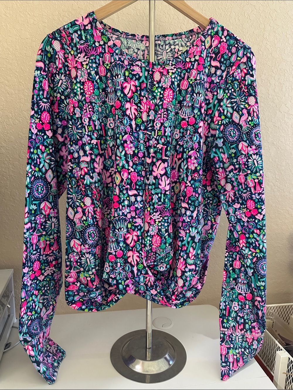 NWT Lilly Pulitzer Luxletic Oden Top Low Tide Navy Jewelry